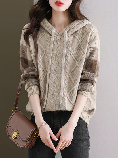 Women's knitted sweater with hood and fashionable check pattern NOVAE
