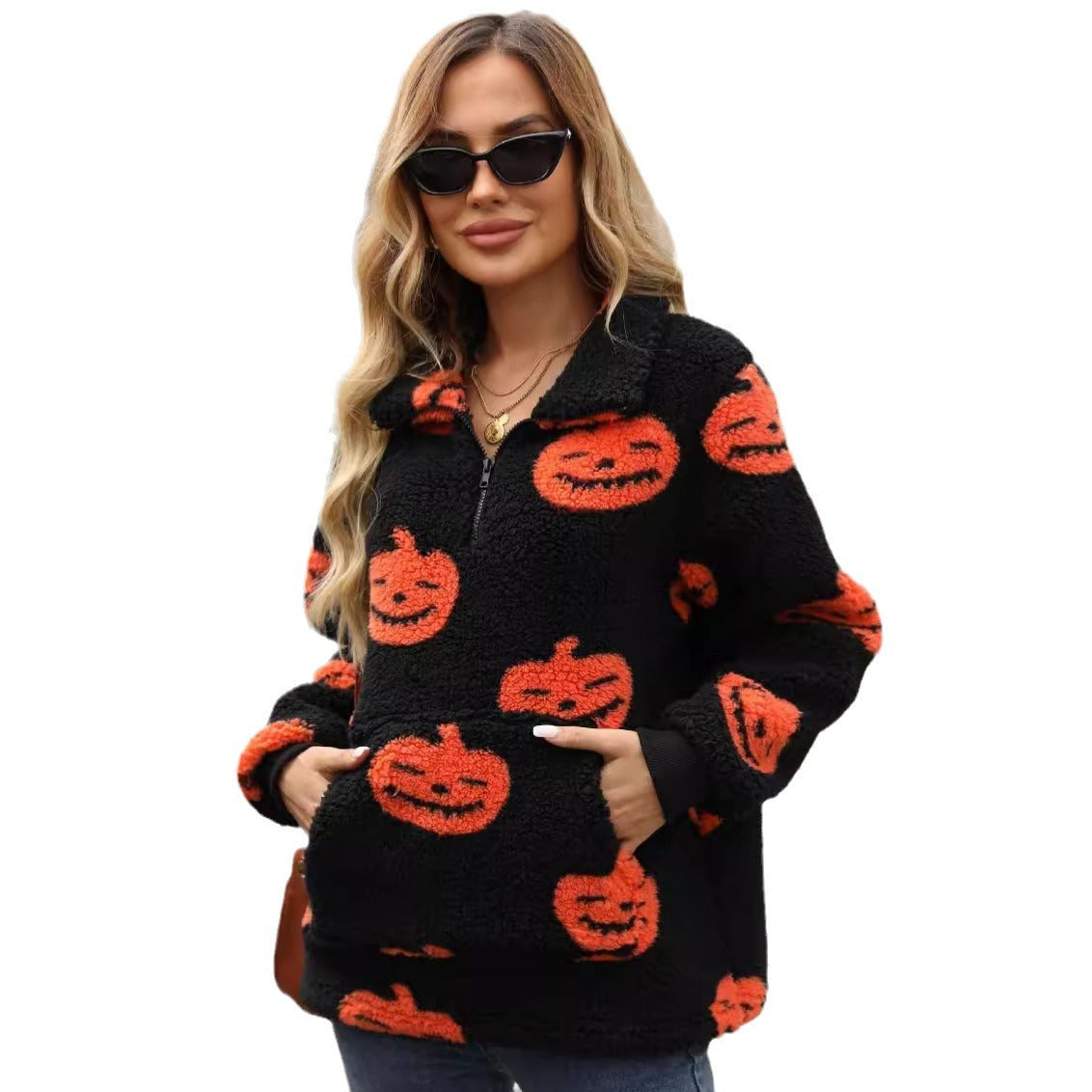 Women's plush sweater with Halloween motif and practical pockets NOVAE