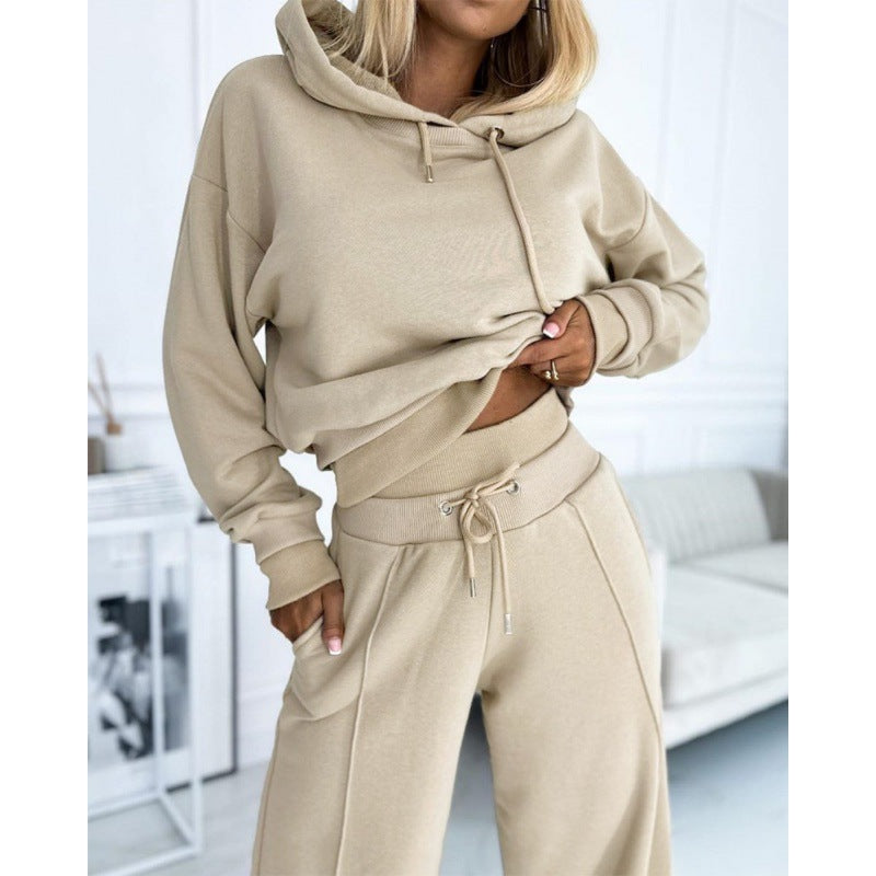 Women's sporty lounge set with a wide cut and hood NOVAE