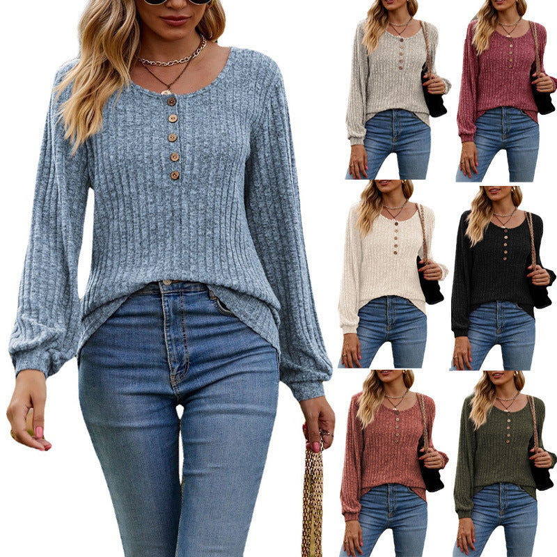 Women's knit top with button details and a relaxed fit NOVAE