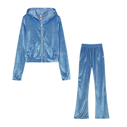 Women's sporty set consisting of a velvet hooded jacket and wide jogging pants NOVAE