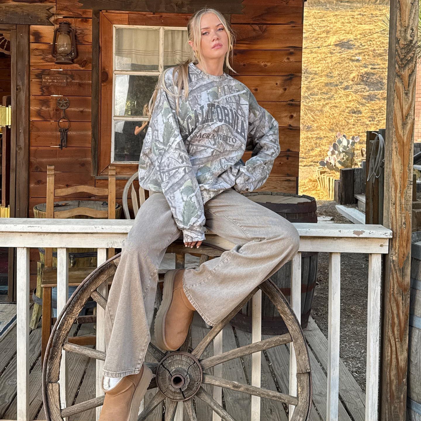 Women's casual sweatshirt with artistic camouflage pattern NOVAE