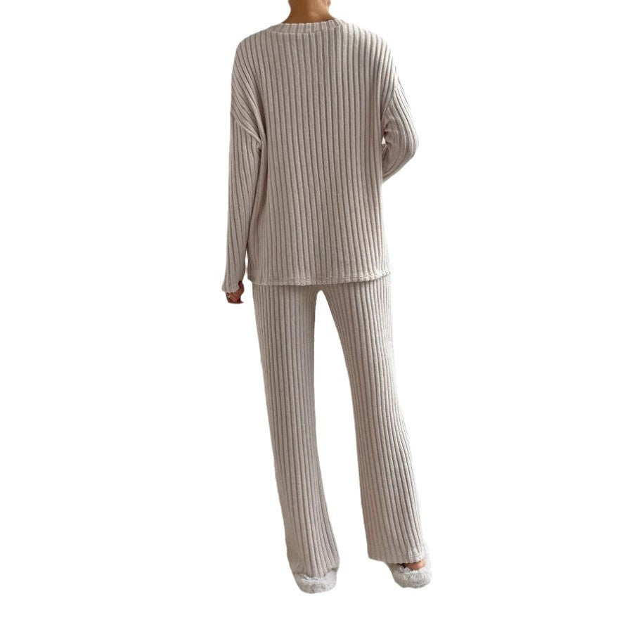 Women's Casual Knit Lounge Set in Soft, Ribbed Material NOVAE
