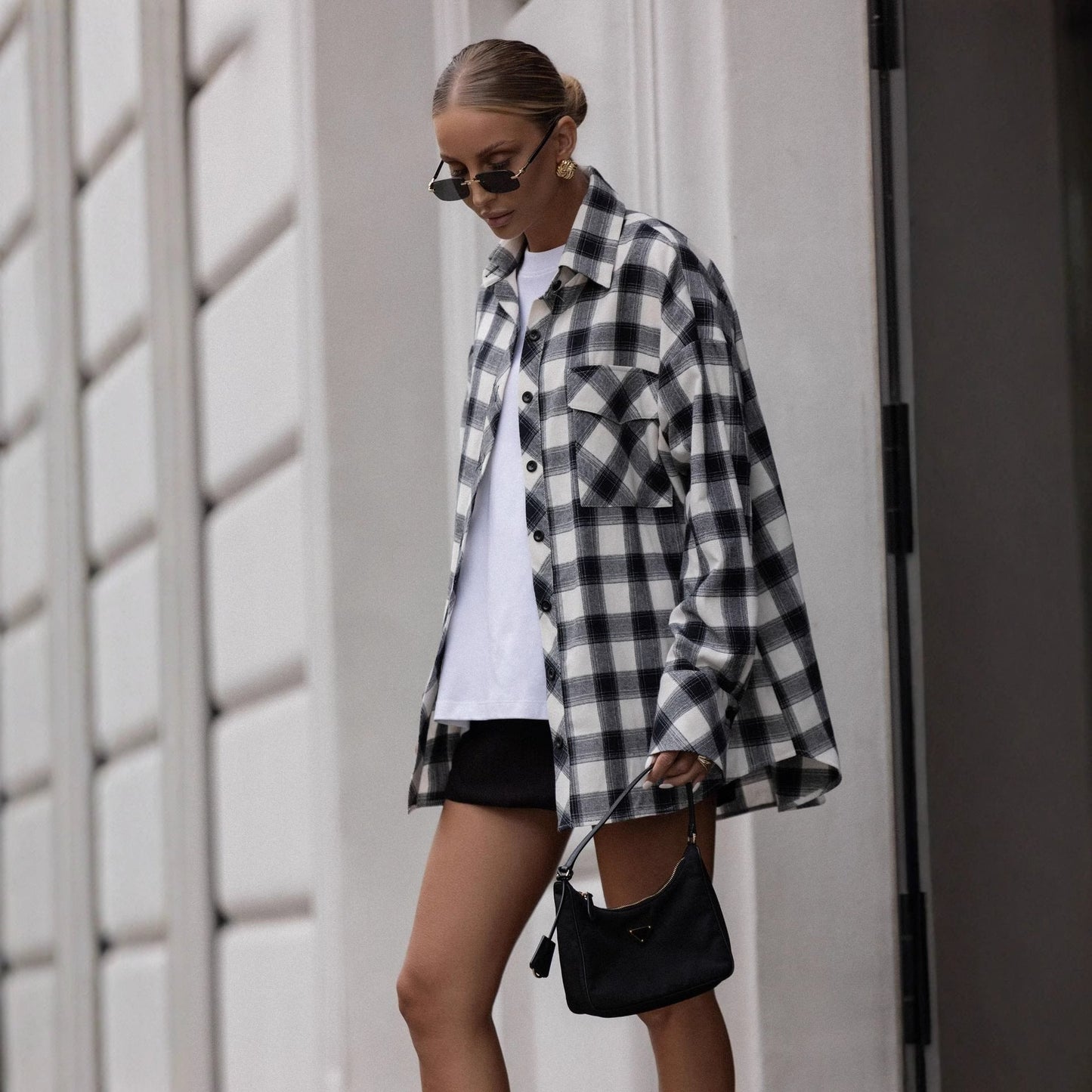 Women's checked overshirt jacket made from a high-quality cotton blend with a relaxed fit NOVAE