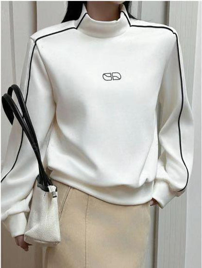 Women's sporty turtleneck sweater with contrasting stitching NOVAE