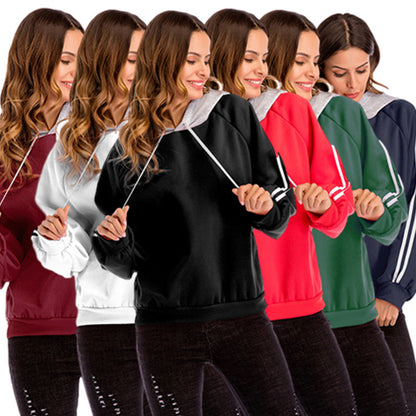 Women's fashionable hoodie with contrasting sleeves and a relaxed fit NOVAE