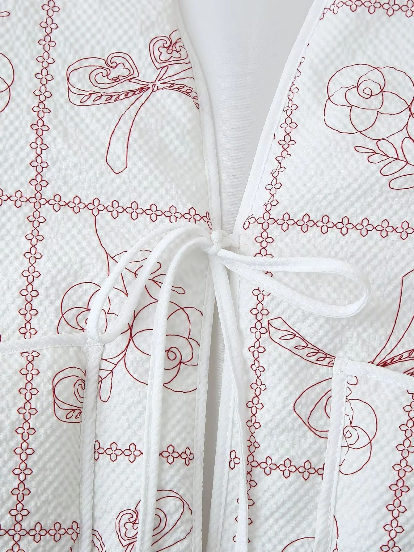 Women's jacket with floral pattern and practical pockets NOVAE