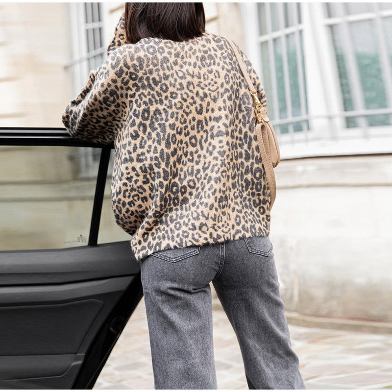 Women's fashionable cardigan with animal print NOVAE