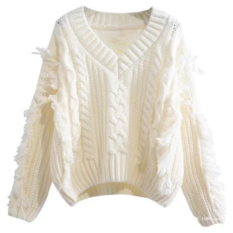 Women's Stylish Knit Sweater with Fringe and Cable Pattern NOVAE