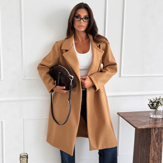 Women's transitional jacket made of soft, warm material with a casual cut NOVAE