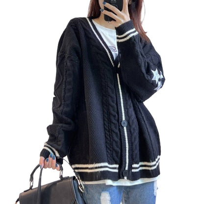 Women's chunky knit cardigan with elegant star appliqués and contrasting details NOVAE