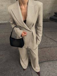 Women's elegant two-piece suit set with double button closure and wide leg NOVAE