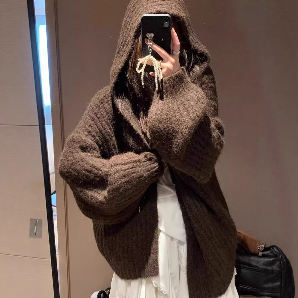 Women's oversized knit cardigan with exquisite fabric and relaxed fit NOVAE