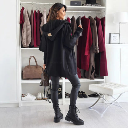 Women's hooded coat made of high-quality material with a structured design NOVAE