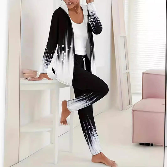 Women's sporty leisure suit with modern gradient details NOVAE