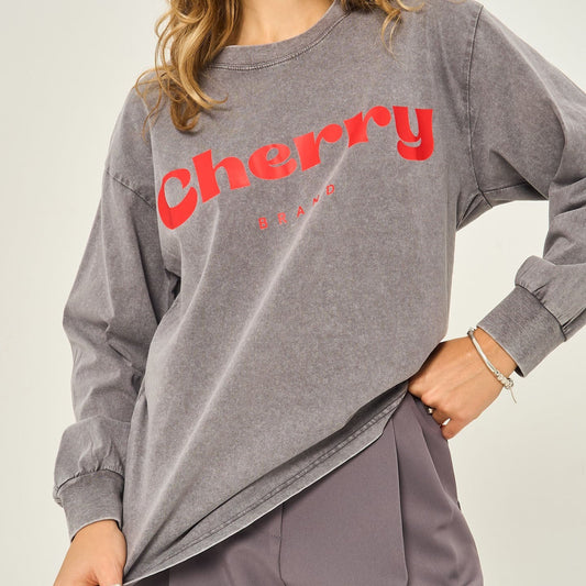 Women's casual sweatshirt with creative lettering and comfortable fit NOVAE