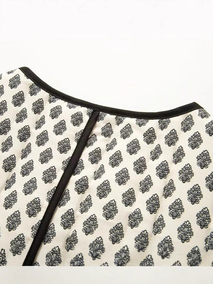 Women's quilted jacket with decorative pockets and modern print NOVAE