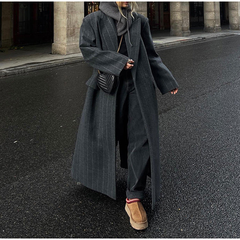 Women's elegant and casual lace blazer NOVAE