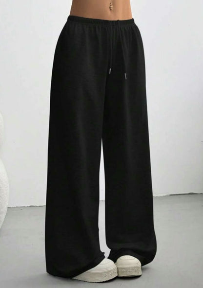 Women's wide-leg sweatpants with elastic waistband NOVAE