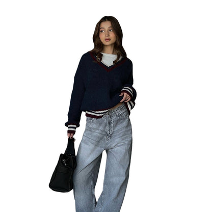 Women's casual V-neck sweater with striped details NOVAE