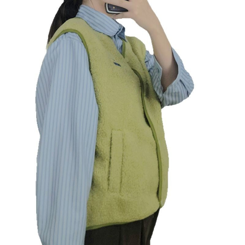 Women's soft and casual teddy vest with side pockets NOVAE