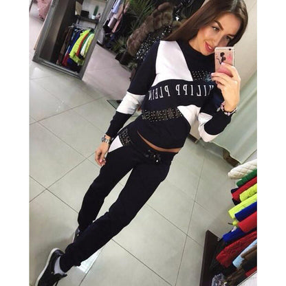 Women's tracksuit with modern graphic design and elastic waistband NOVAE