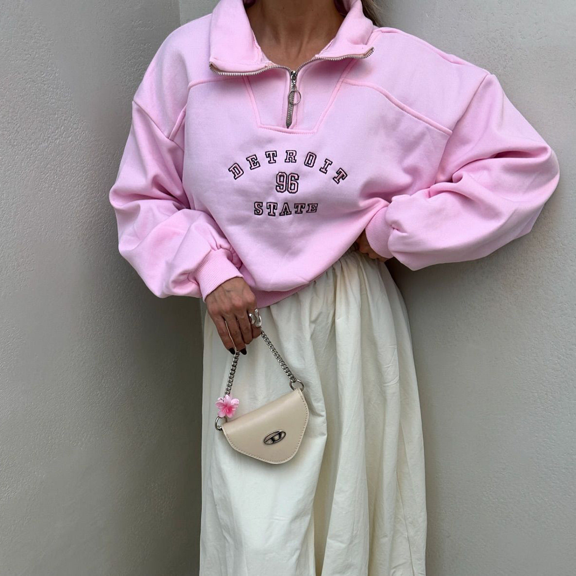 Women's sweatshirt with stylish stand-up collar and vintage print NOVAE