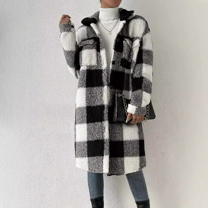 Women's teddy sweater jacket with checkered pattern and practical pockets NOVAE