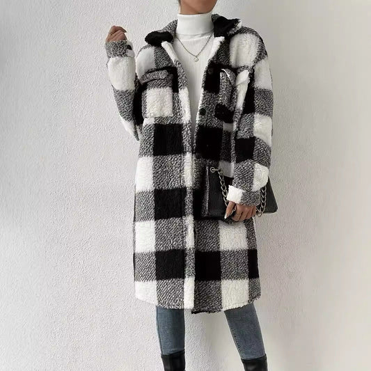 Women's teddy sweater jacket with checkered pattern and practical pockets NOVAE