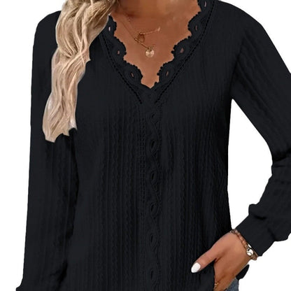Women's long-sleeved blouse with elegant lace accents and a structured design NOVAE