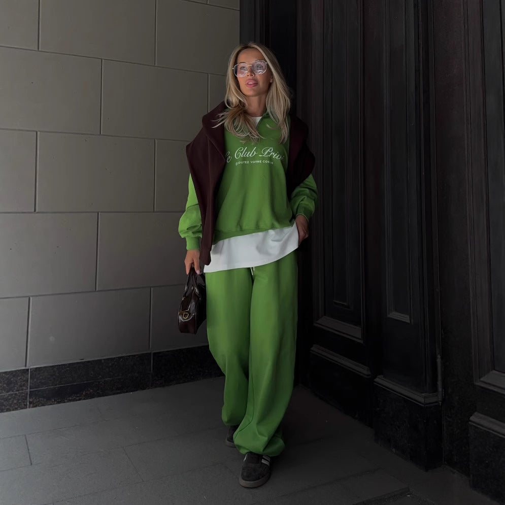 Women's sporty streetwear set with casual hoodie and loose fit NOVAE