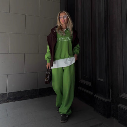 Women's sporty streetwear set with casual hoodie and loose fit NOVAE