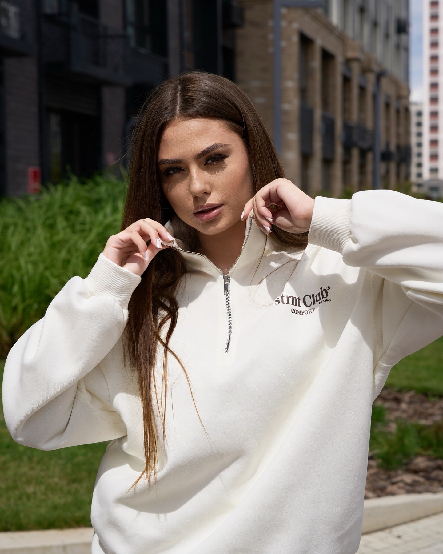 Women's half-zip hoodie with a relaxed fit NOVAE