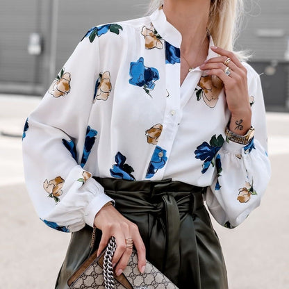 Women's elegant blouse with floral pattern and striking puff sleeves NOVAE