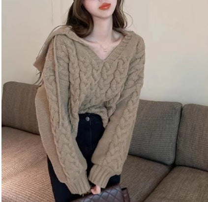 Women's cable knit pullover with hood and V-neck NOVAE