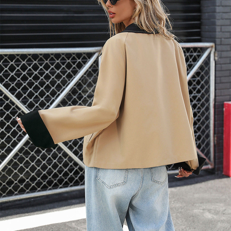 Women's oversized jacket with contrasting collar and button closure NOVAE