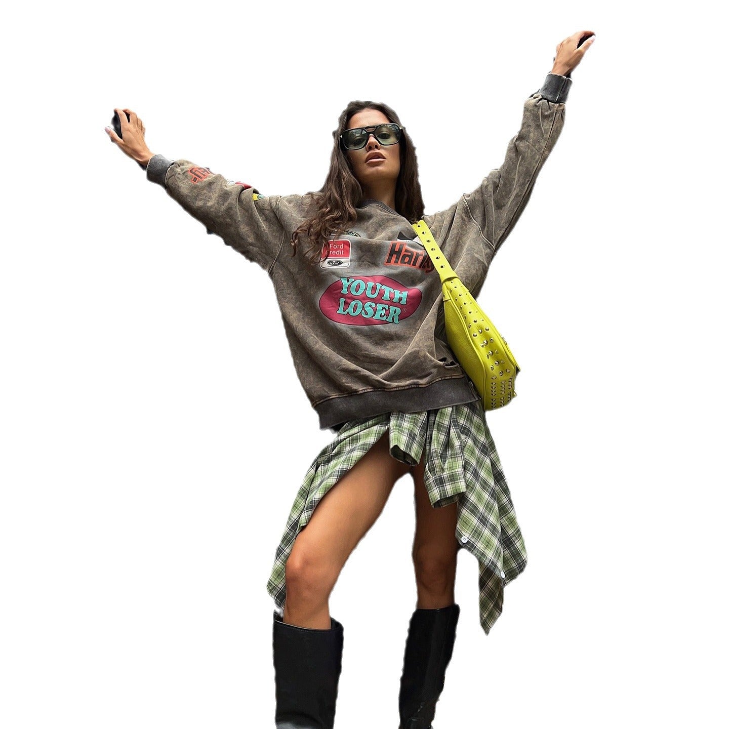 Women's oversized sweatshirt with creative graphic design and fashionable details NOVAE