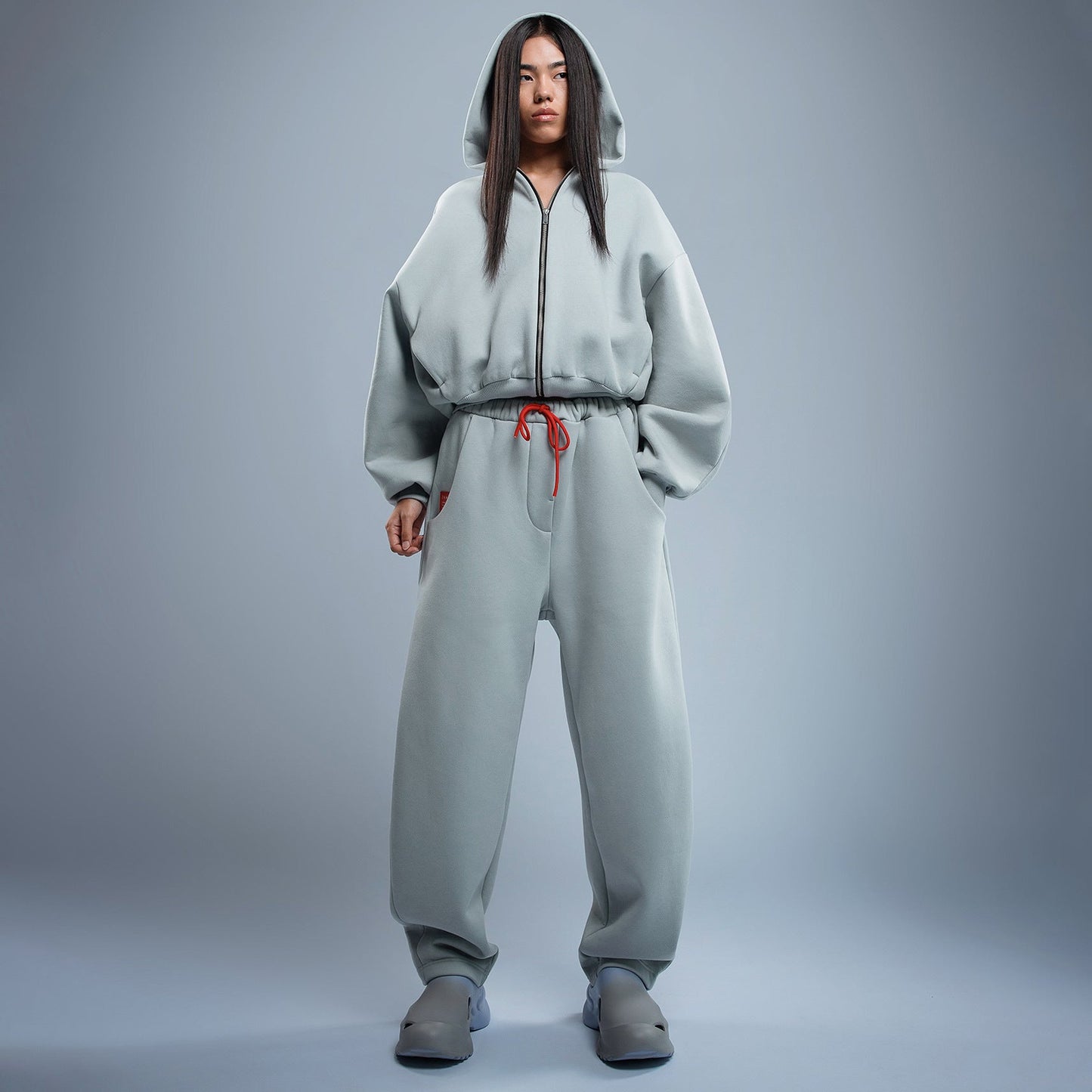 Women's fashionable hooded sweatshirt in a casual cropped design NOVAE