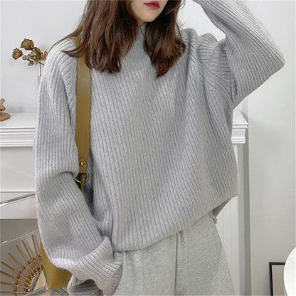 Women's Oversized Knit Sweater with High Collar and Fine Ribbed Texture NOVAE