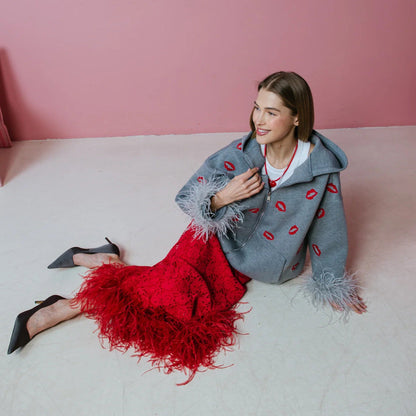 Women's hoodie with feathers and lip motif NOVAE