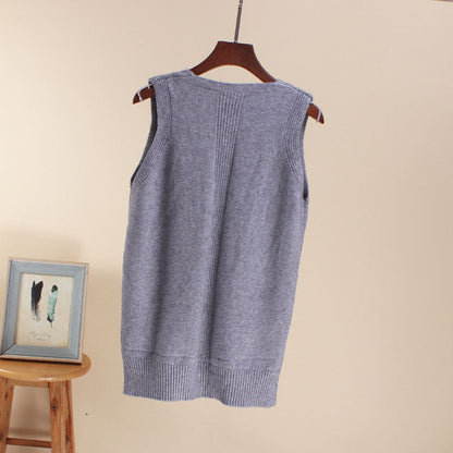 Women's sleeveless knit top with V-neck and fine knit texture NOVAE