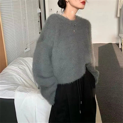 Women's fluffy sweater with a relaxed fit and high round neckline NOVAE
