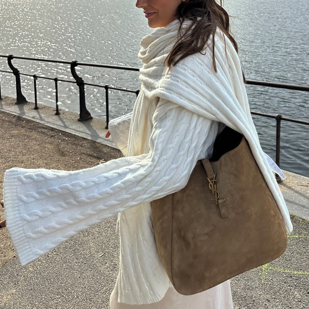 Women's Oversized Knit Sweater with Scarf NOVAE