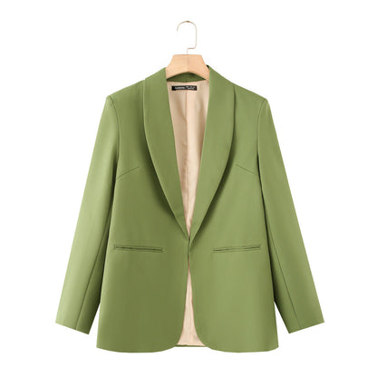 Women's elegant blazer with a modern cut and practical pockets NOVAE