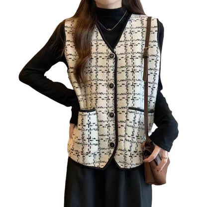 Women's fashionable vest with contrasting pockets NOVAE