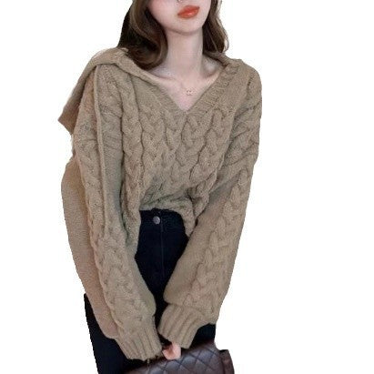 Women's cable knit pullover with hood and V-neck NOVAE