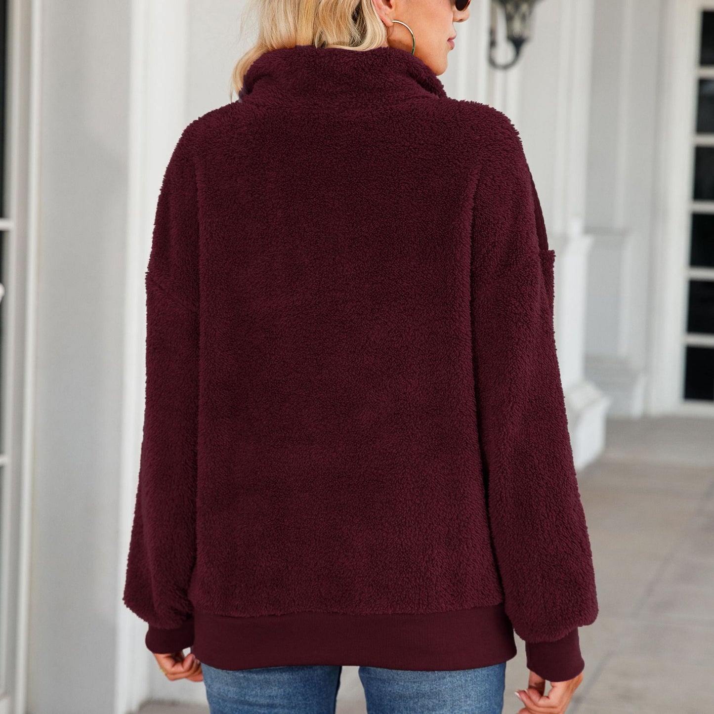 Women's Cozy Zip-Up Sweater with Textured Fleece and Convenient Pockets NOVAE