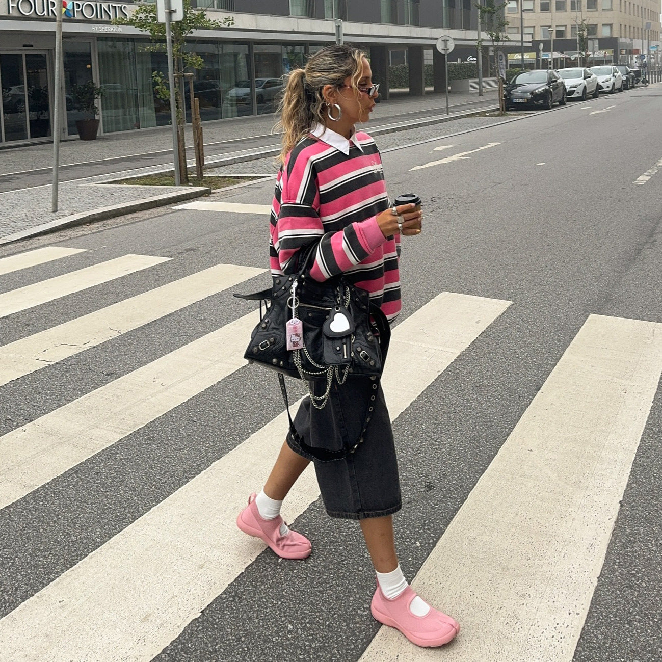 Women's casual striped sweater with a modern cut NOVAE