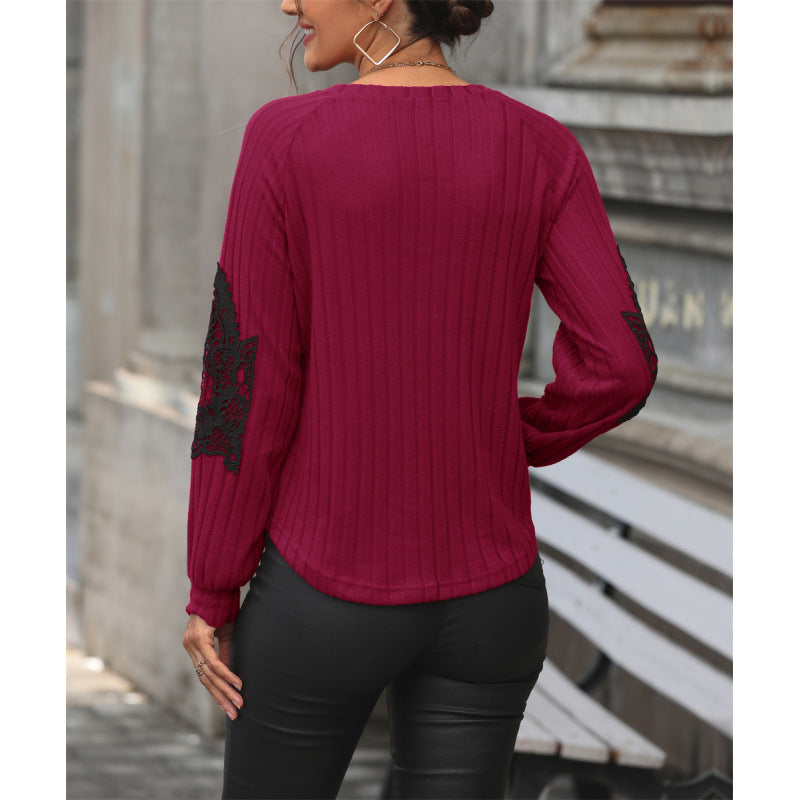 Women's V-neck sweater with elegant lace sleeves and ribbed texture NOVAE