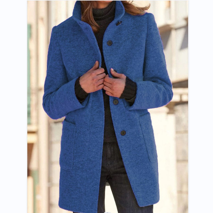 Women's elegant wool coat with a modern cut and practical pockets NOVAE